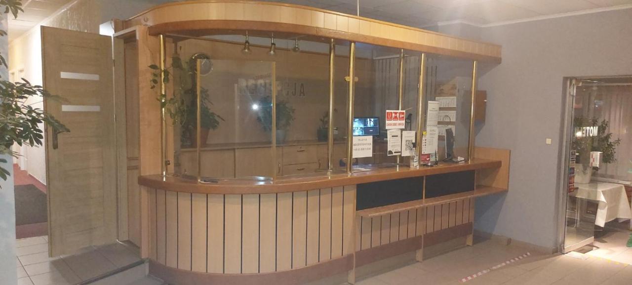 Pauza Motel Tarnowo Podgórne Dış mekan fotoğraf