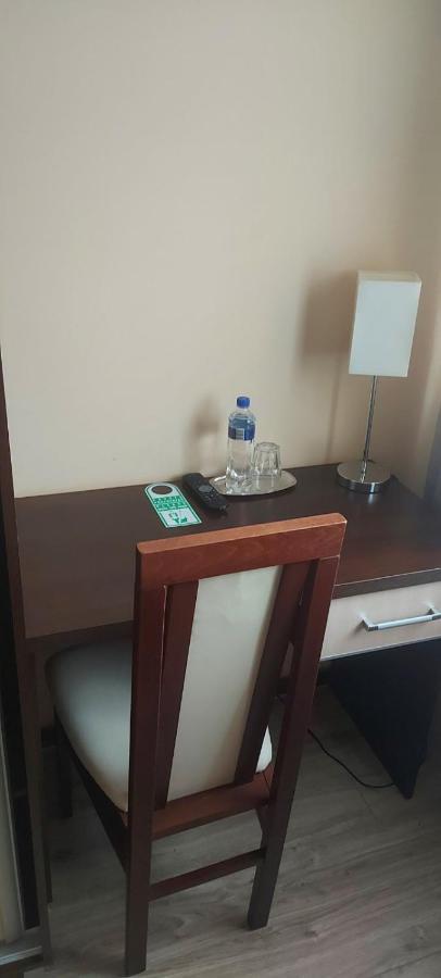 Pauza Motel Tarnowo Podgórne Dış mekan fotoğraf